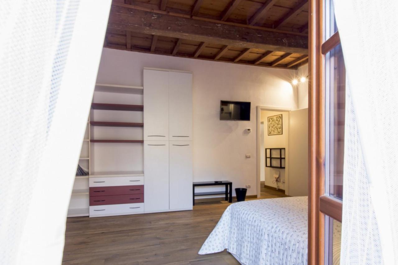 Altido Gorgeous Apt For 6 In The Historical Pisa Center Appartamento Esterno foto